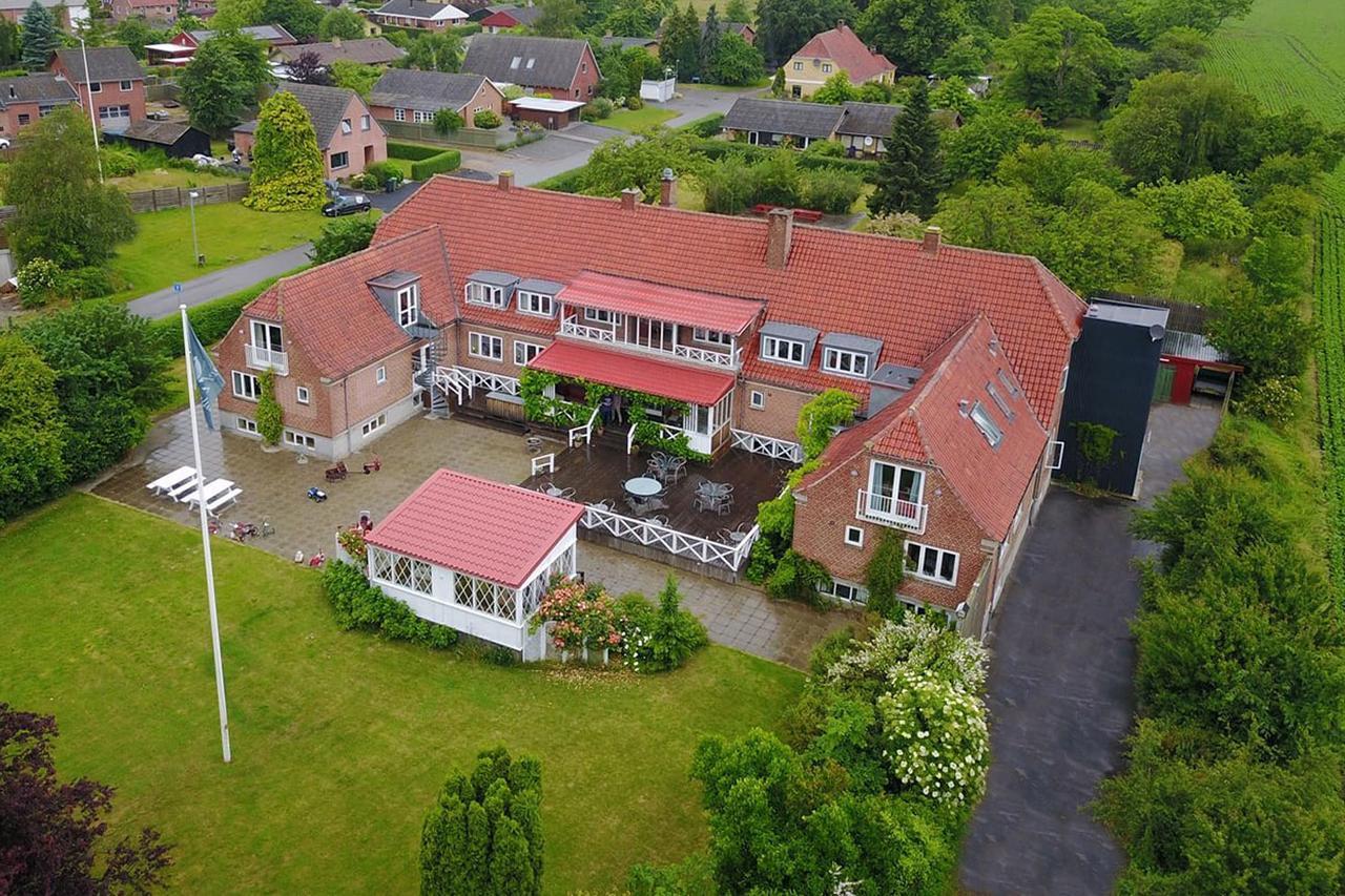 Hotel Lolland Norreballe Екстер'єр фото